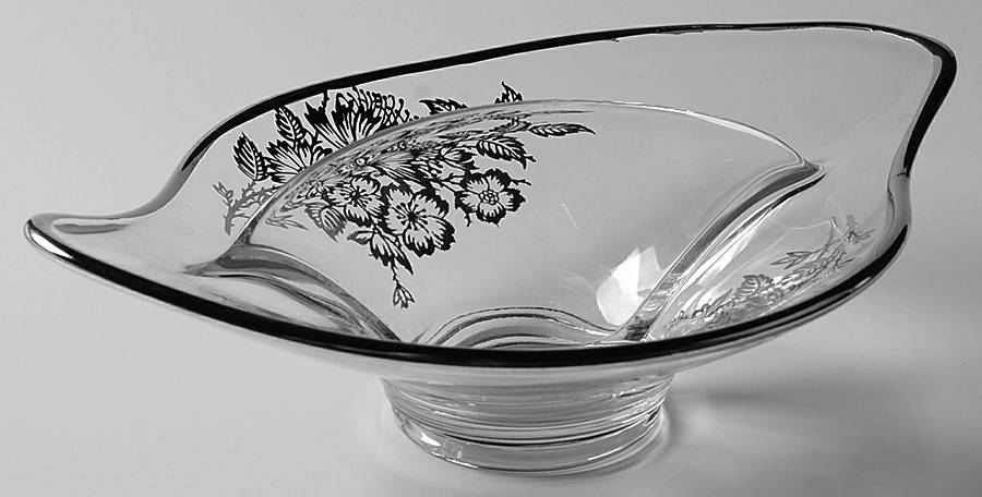 Springtime 8' Oblong 2 Part Relish by Silver City-1