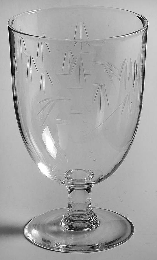 Bamboo (Smooth Straight Stem) Water Goblet by Sasaki-1