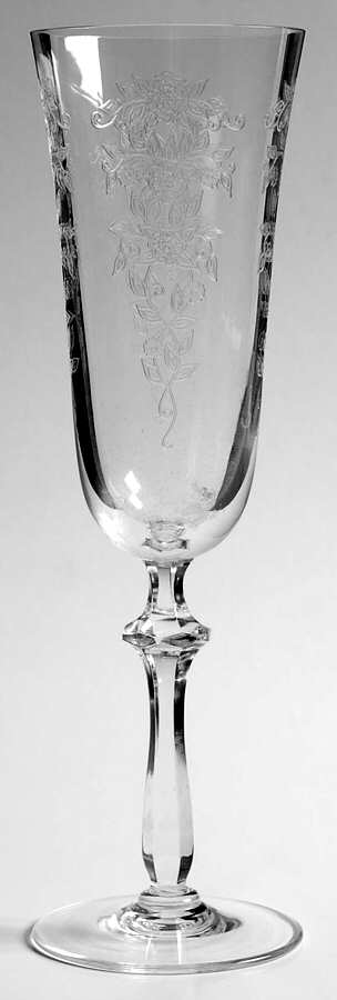 Alexandra-Clear Fluted Champagne by Sasaki-1