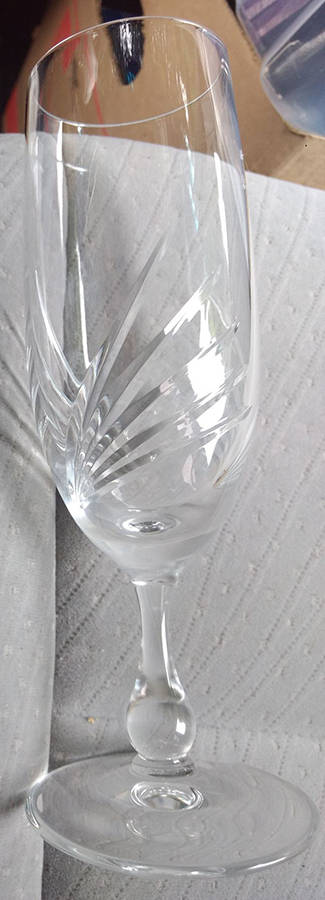 553-3 Fluted Champagne by Seneca-1