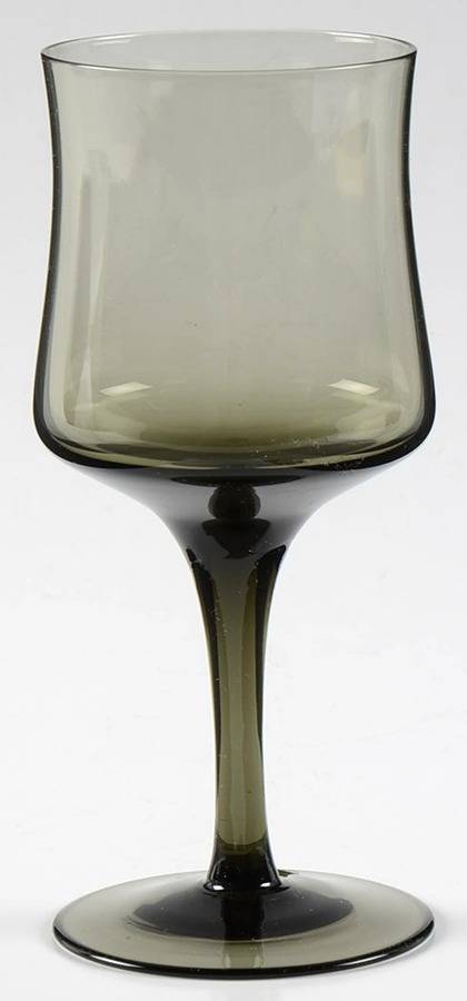 Rapture Smoke Wine Glass by Sasaki-1