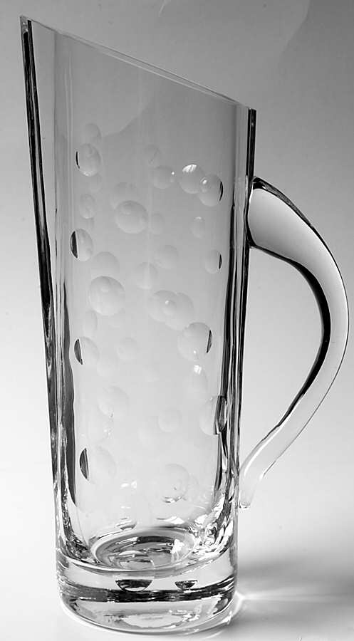 Focus Martini Pitcher by Sasaki-1