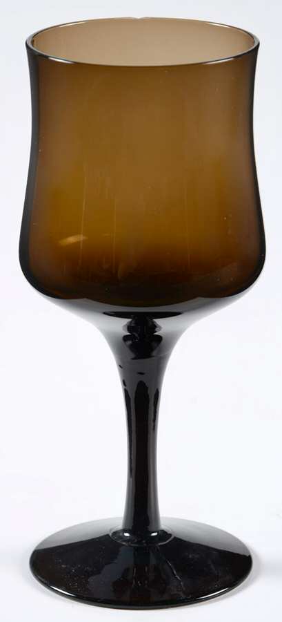 Rapture Brown Wine Glass by Sasaki-1