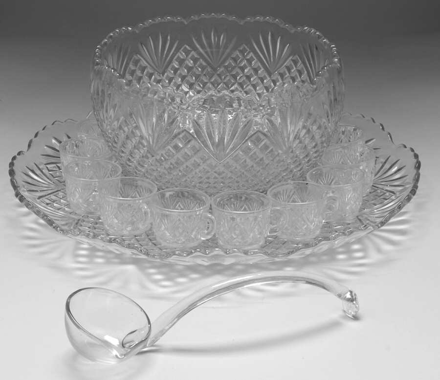 Pineapple (15 Piece) Punch Set (Bowl, Plate, Ladle, 12 Cups) by Smith Glass -1