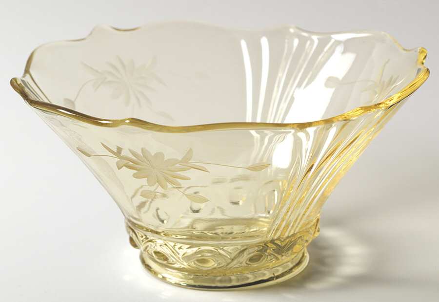 Pauline Topaz 6" Round Bowl by Standard Glass-1