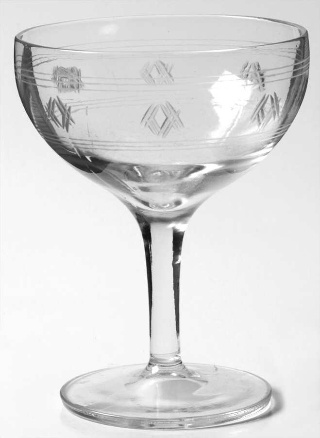Criss Cross Bands Champagne/Tall Sherbet by Standard Glass-1