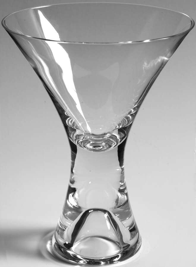 Alviano Clear Wine Glass by Sasaki-1