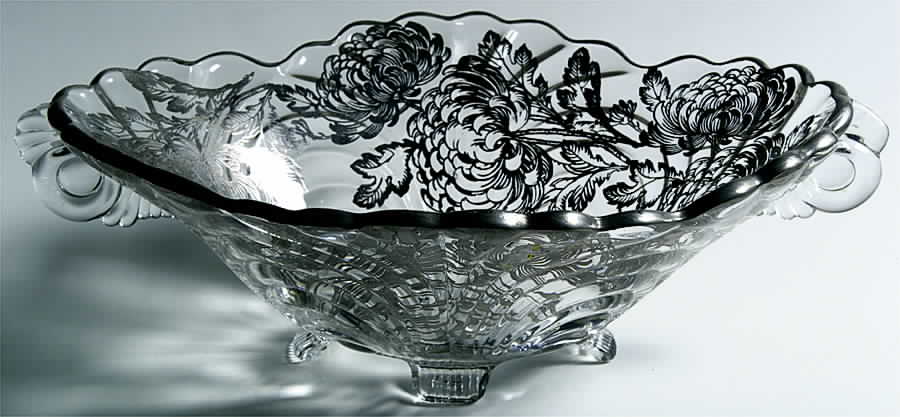 Chrysanthemum Handled Footed Bowl by Silver City-1