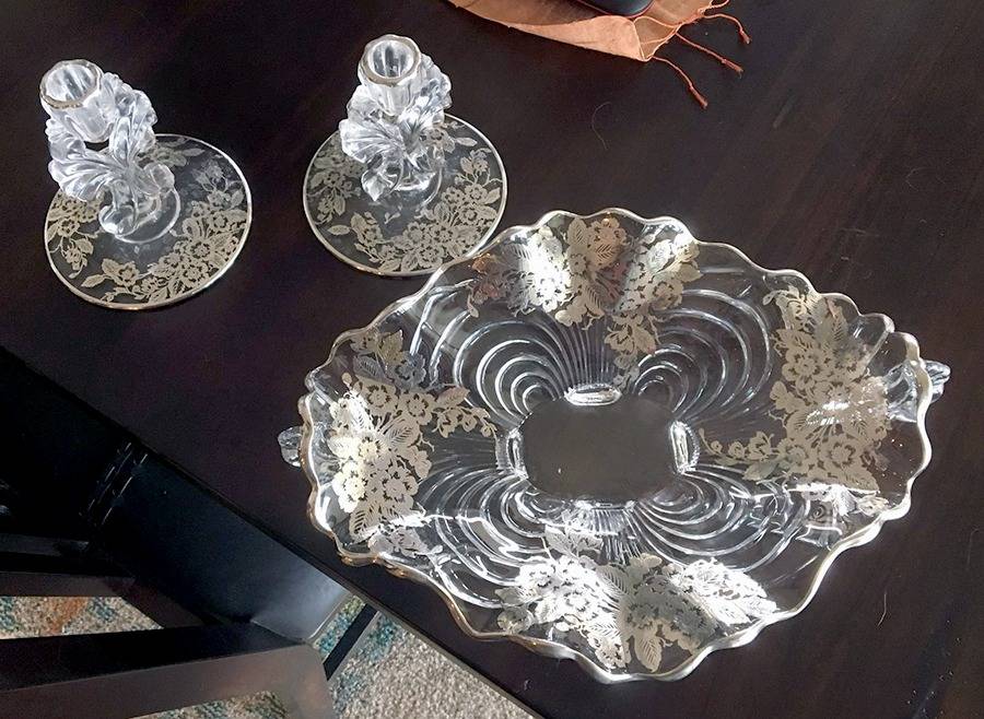 Blossom Time 13" Oval 4-Toed Handled Bowl by Silver City-1
