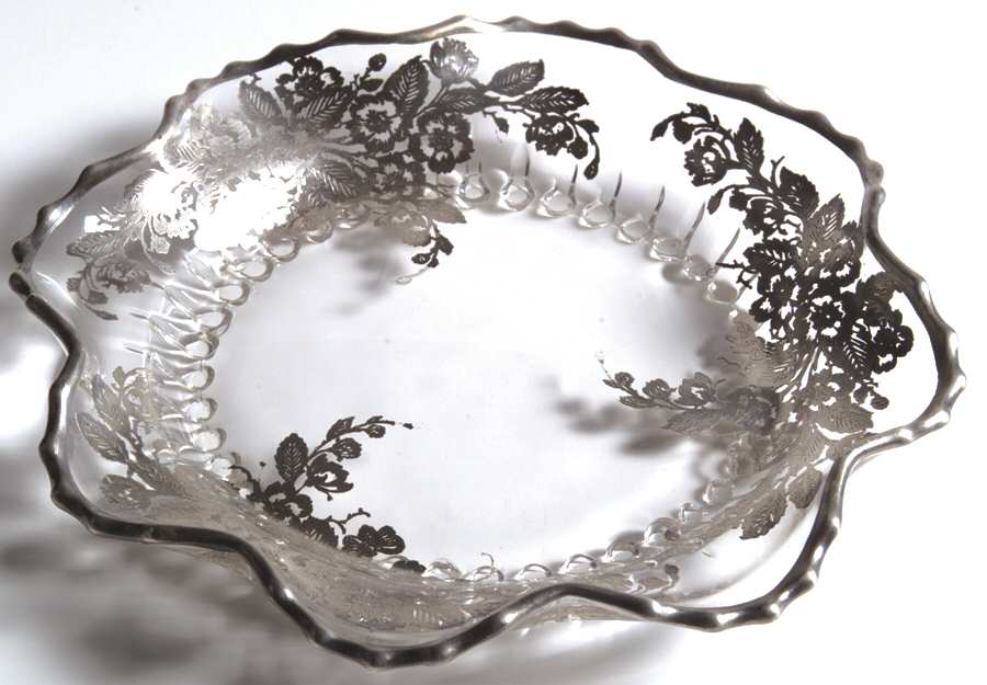 Blossom Time Flared Crimped Bon Bon by Silver City-1