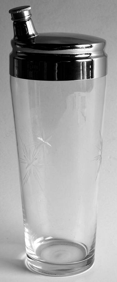 Six Point Star (Stem #24TS) Cocktail Shaker & Lid by Susquehanna-1