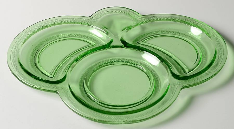 Homestead Green Snack Plate, No Tumbler by Smith Glass -1