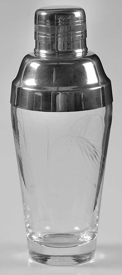Wheat (Smooth Stem) Cocktail Shaker & Lid by Sasaki-1