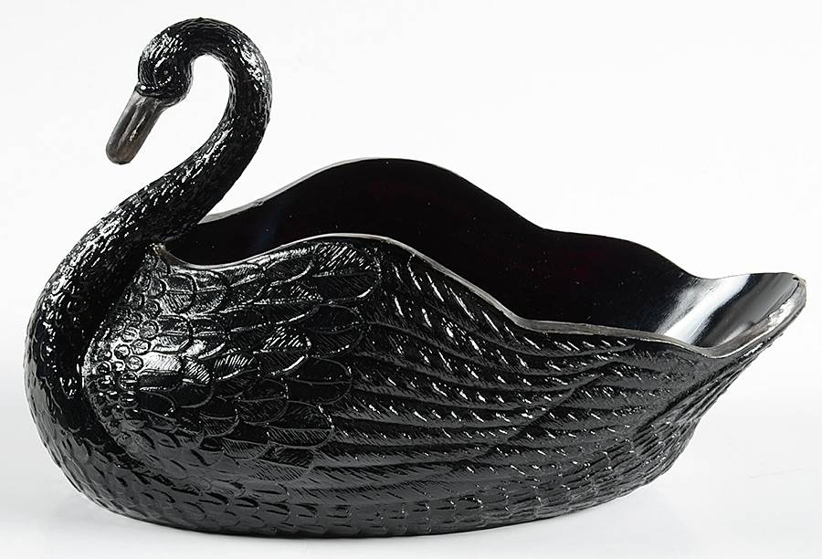 Animals & Figurines #3/4 8" Swan Console Bowl by Smith Glass -1