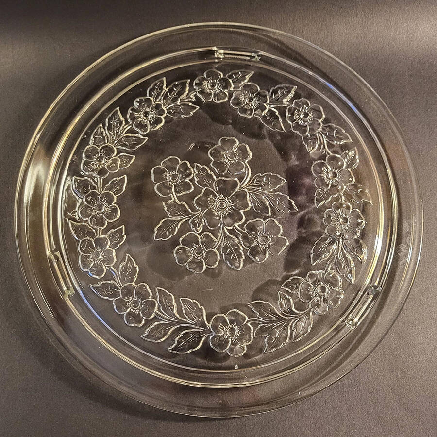 SVG1 Footed Cake Plate by Sovereign House-1