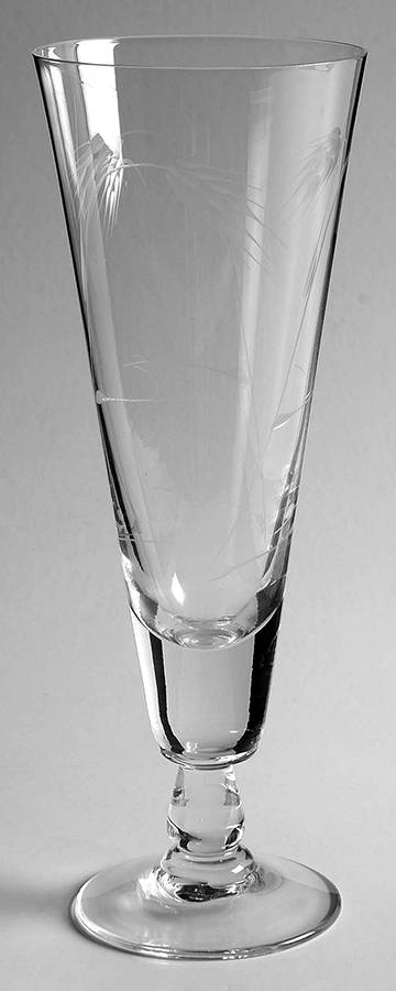 Wheat (Smooth Bulbous Stem) Pilsner Glass by Sasaki-1