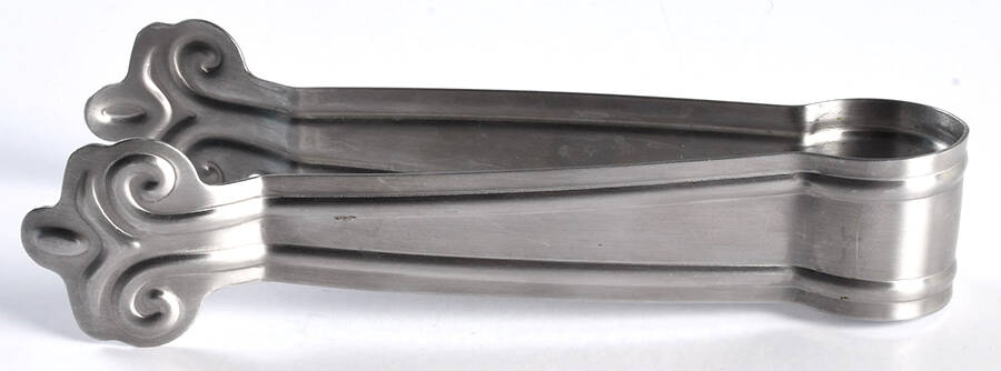 Gallery Collection Tongs for Ice Bucket by Southern Living-1