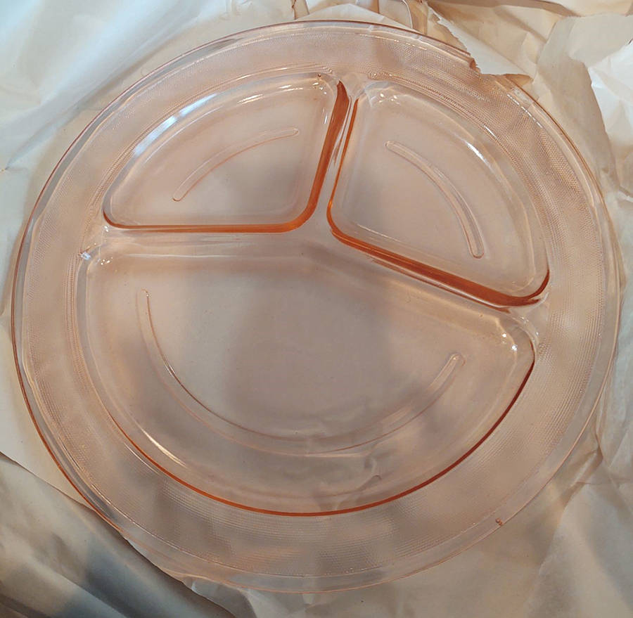 Homestead Pink Grill Plate by Smith Glass -1