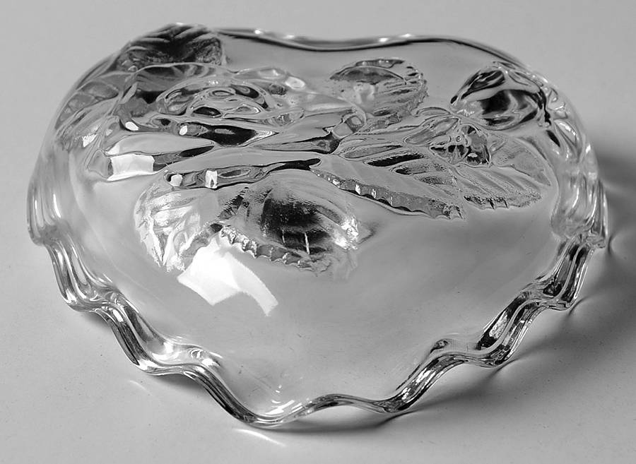 Winter Rose Lid for Small Heart Box by Studio Nova-1