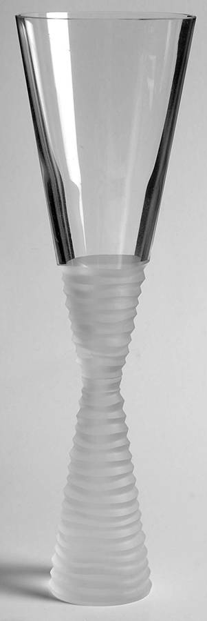 Duna Fluted Champagne by Salviati-1