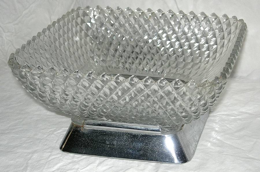 Diamond 650 (Clear) 8" Square Bowl by Smith Glass -1