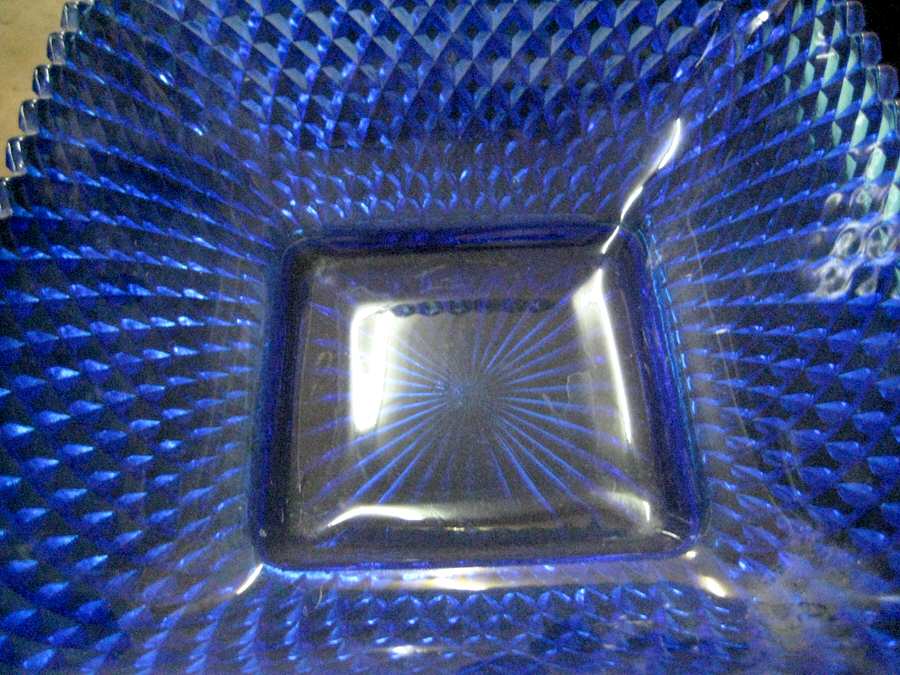 Diamond 650 (Blue) 8" Square Bowl by Smith Glass -1