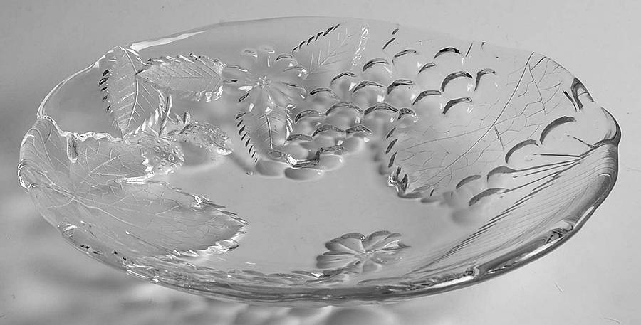 Crystal Berries Salad Plate by Studio Nova-1
