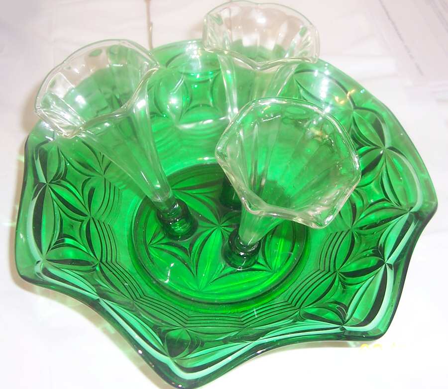 Bristol Antique Green (4 Piece) Large Epergnette Set by Smith Glass -1