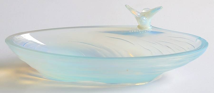 Animals & Figurines #89 Oyster Tray W/#49 Mini Bird by Sabino Glass-1