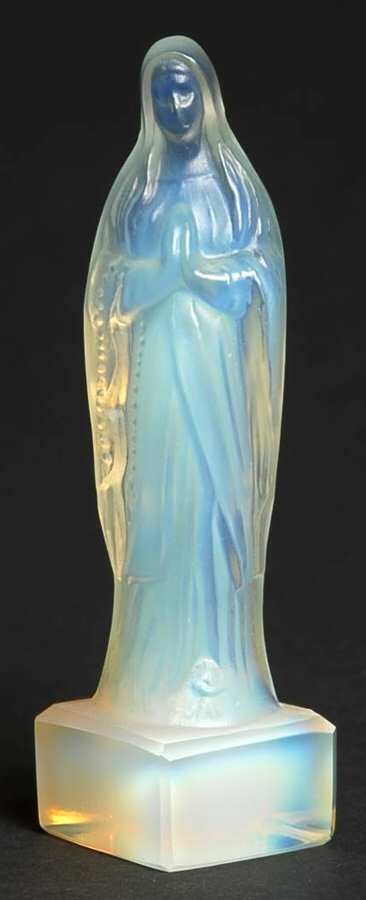 Animals & Figurines #R90B Small Square Base Madonna by Sabino Glass-1