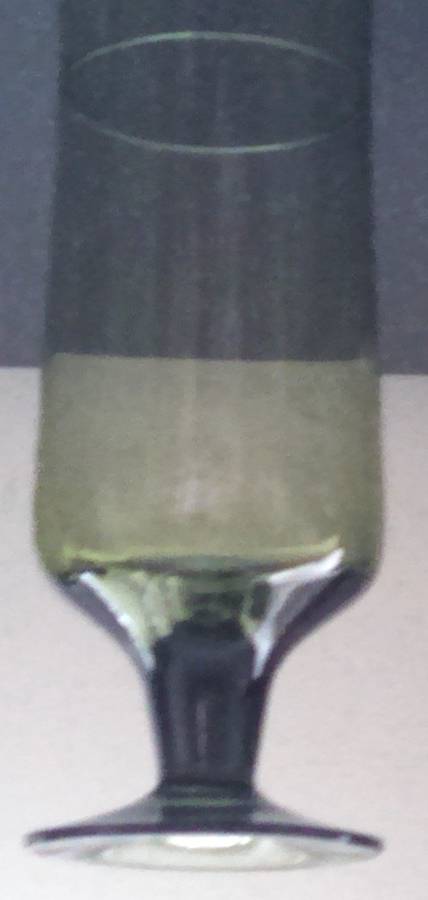 Franque Green Water Goblet by Skruf-1