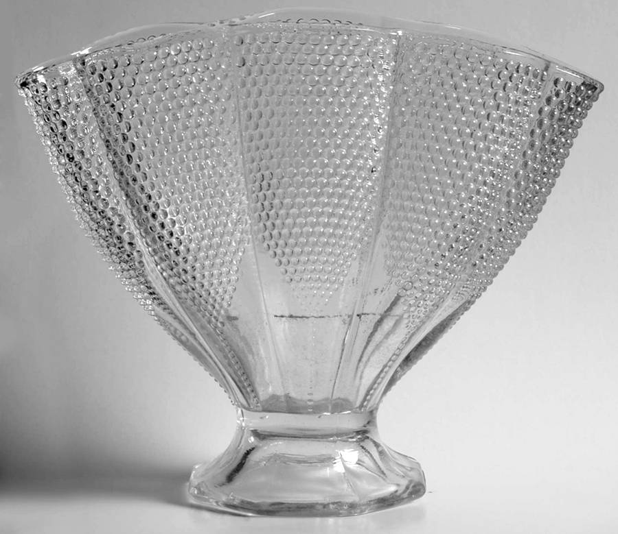 1000 Clear Fan Vase by Smith Glass -1