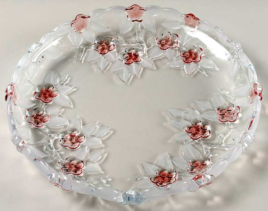 Venezia Collection 12" Round Tray by Studio Silversmith-1