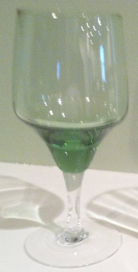 Harmony Medium Green Water Goblet by Sasaki-1