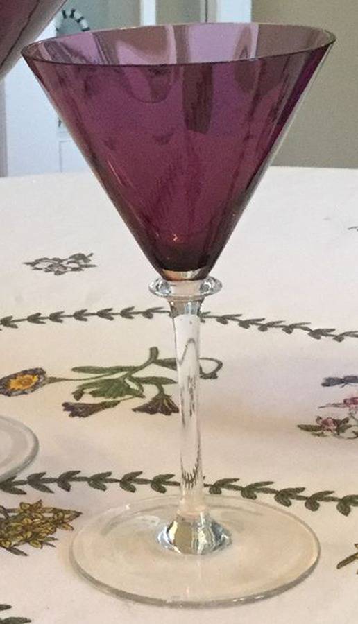 Garda Amethyst (Straight Optic) Wine Glass by F Schmidt-1