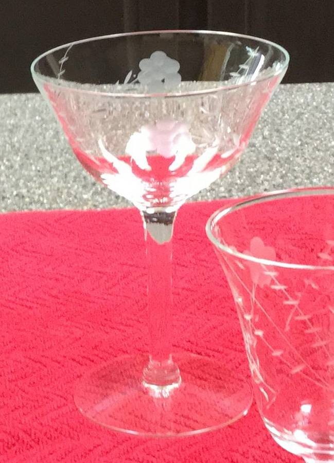 Drury (Non-Optic) Champagne/Tall Sherbet by Sears-1