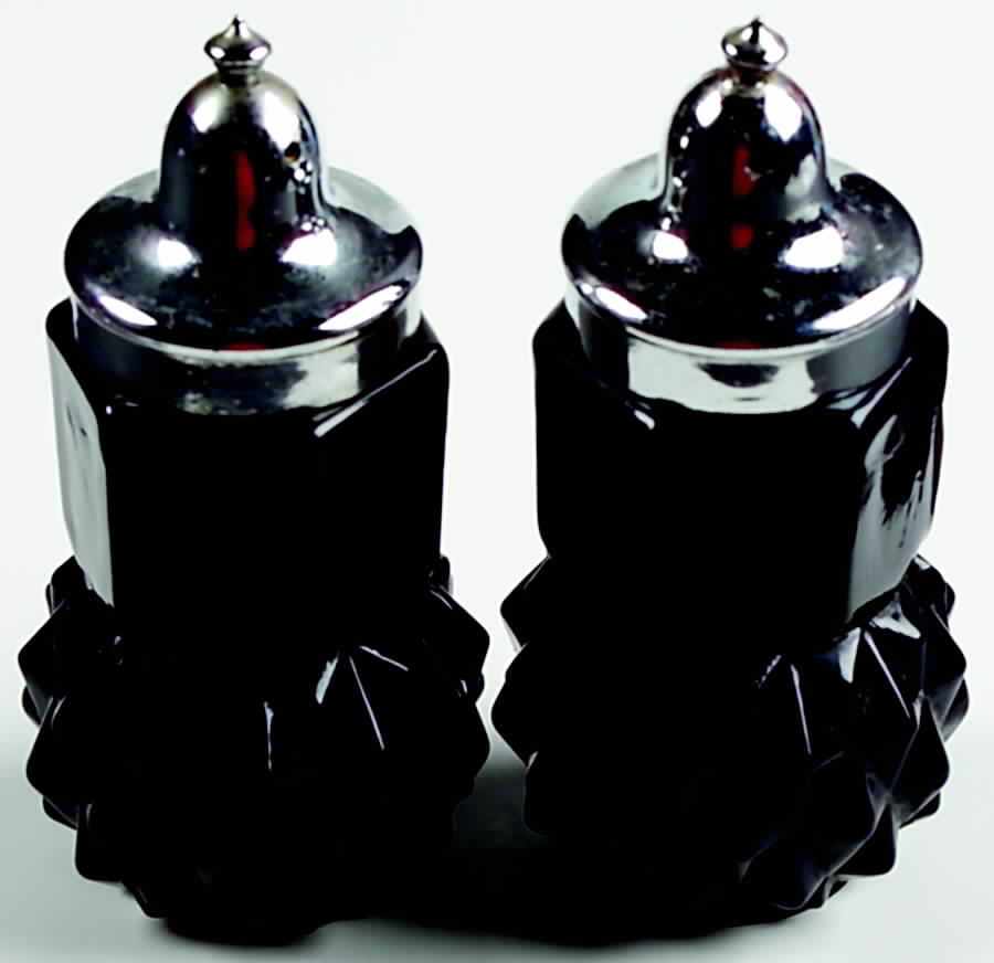 Cameo Black Shaker Set & Plastic Lids by Tiara-1