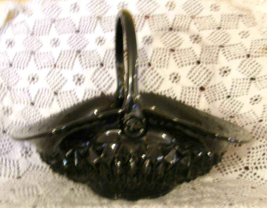 Cameo Black 11" Handled Basket by Tiara-1