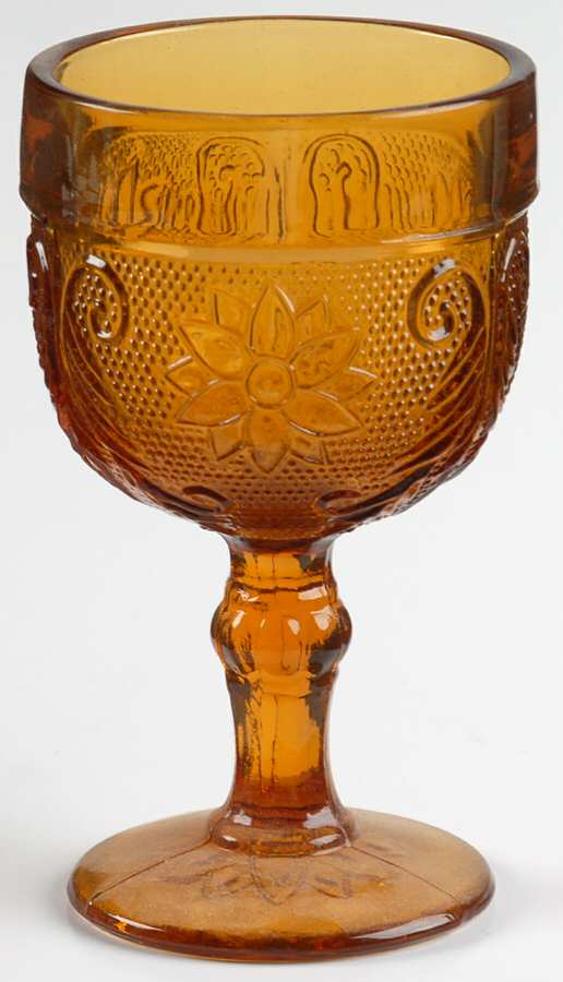Sandwich Amber (Collection) Wine Glass by Tiara-1