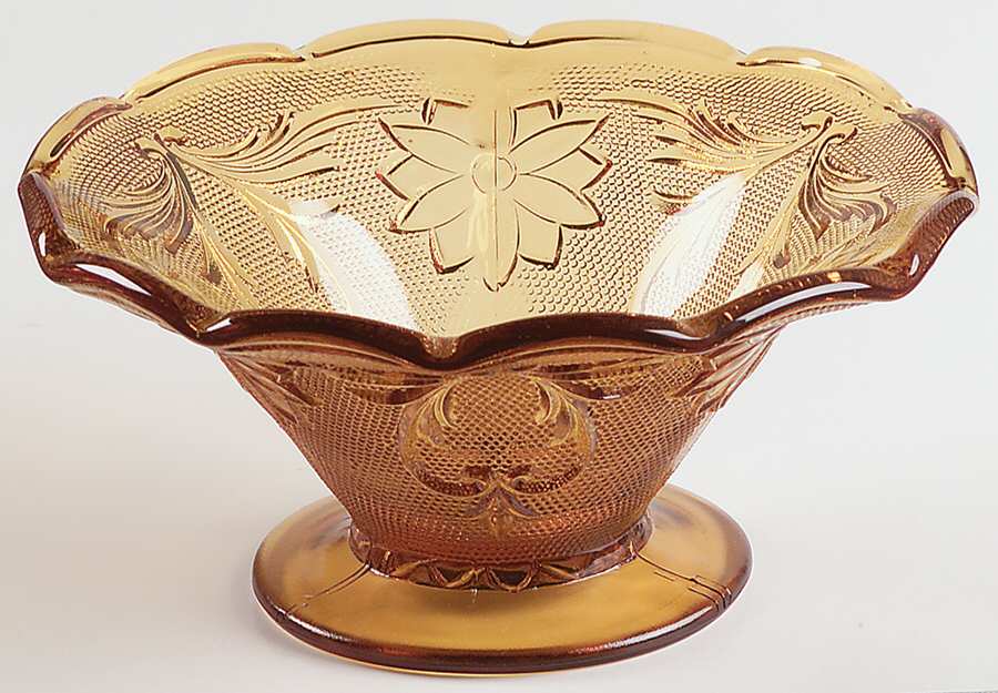 Sandwich Amber (Collection) Crimped Flower Vase by Tiara-1