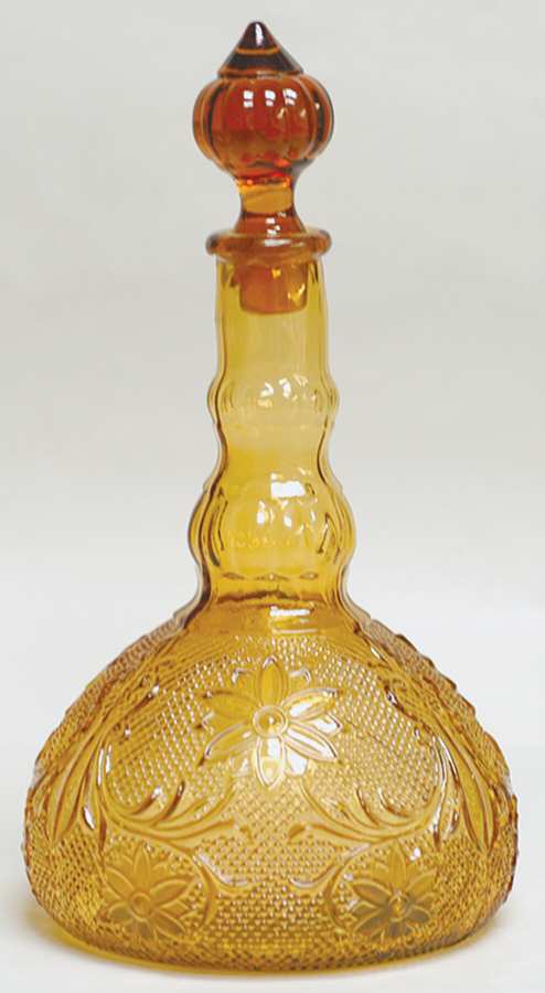 Sandwich Amber (Collection) Decanter & Stopper by Tiara-1