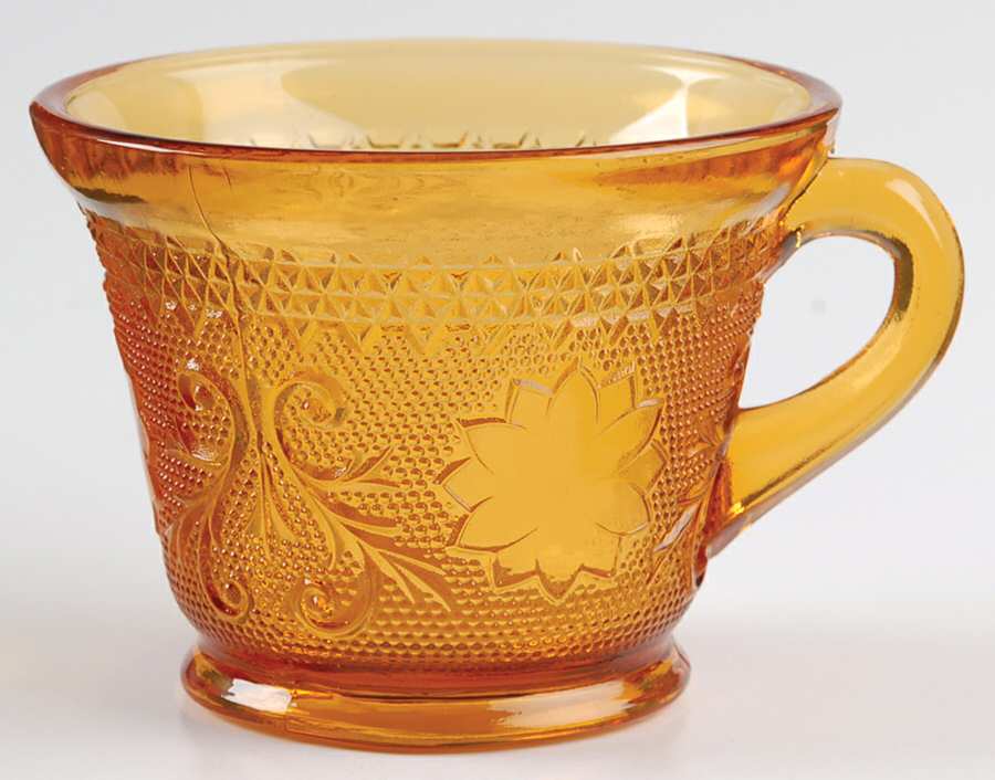 Sandwich Amber (Collection) Snack Cup for Snack Plate by Tiara-1