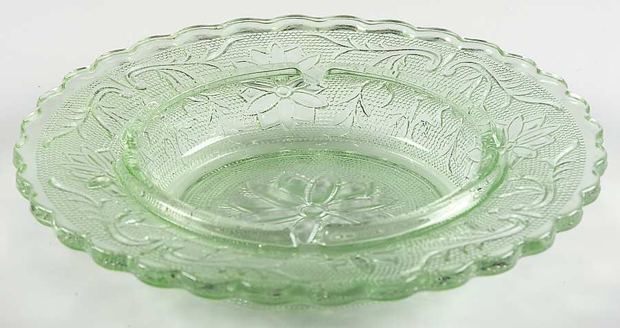 Sandwich Light Green (Chantilly Green) 7" Ashtray by Tiara-1