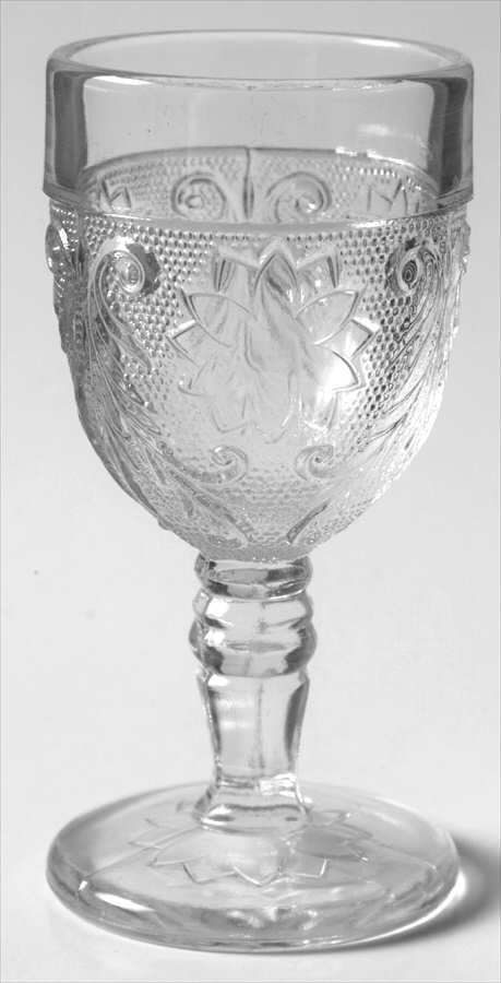 Sandwich Clear Wine Glass by Tiara-1