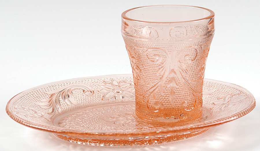 Sandwich Peach (Pink)(Collection) Snack Plate & 7 Oz Tumbler Set by Tiara-1