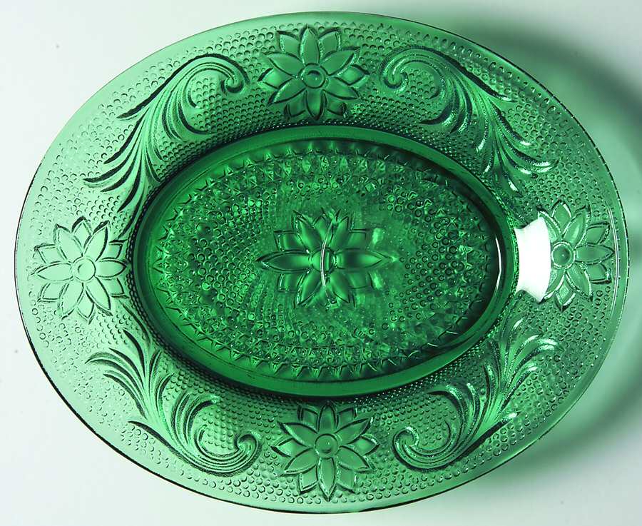 Sandwich Spruce Green(Collection) Snack Plate No Cup by Tiara-1