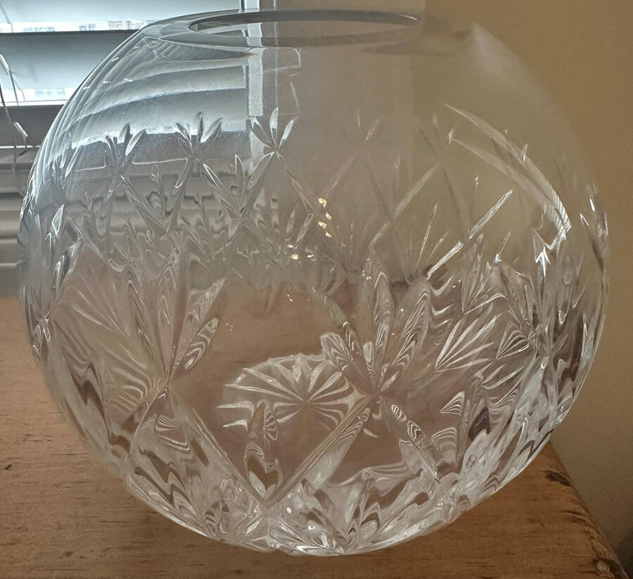 Sybil 7" Rose Bowl by Tiffany-1