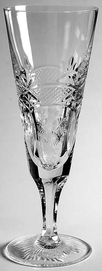 Chantilly Fluted Champagne by Justin Tharaud-1