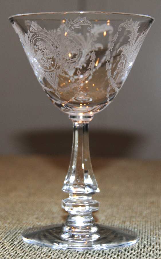 17477-11 Liquor Cocktail by Tiffin-Franciscan-1