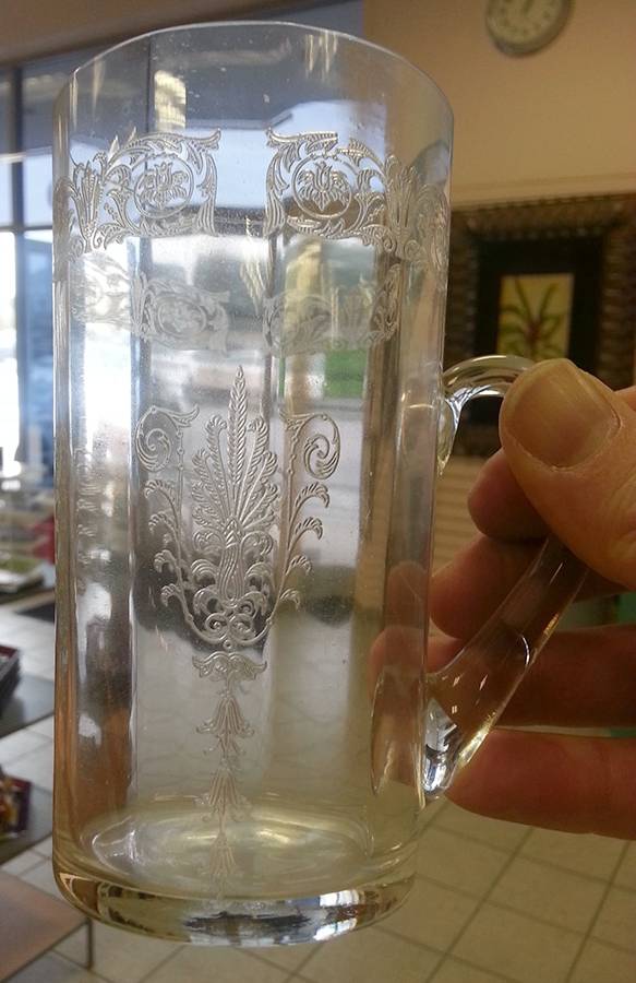 Adriana Handled Flat Iced Tea by Tiffin-Franciscan-1
